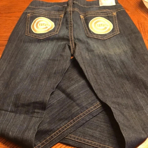 NWT Chicago Cubs Women's Touch Jeans by Alyssa Milano 29 - Picture 7 of 10